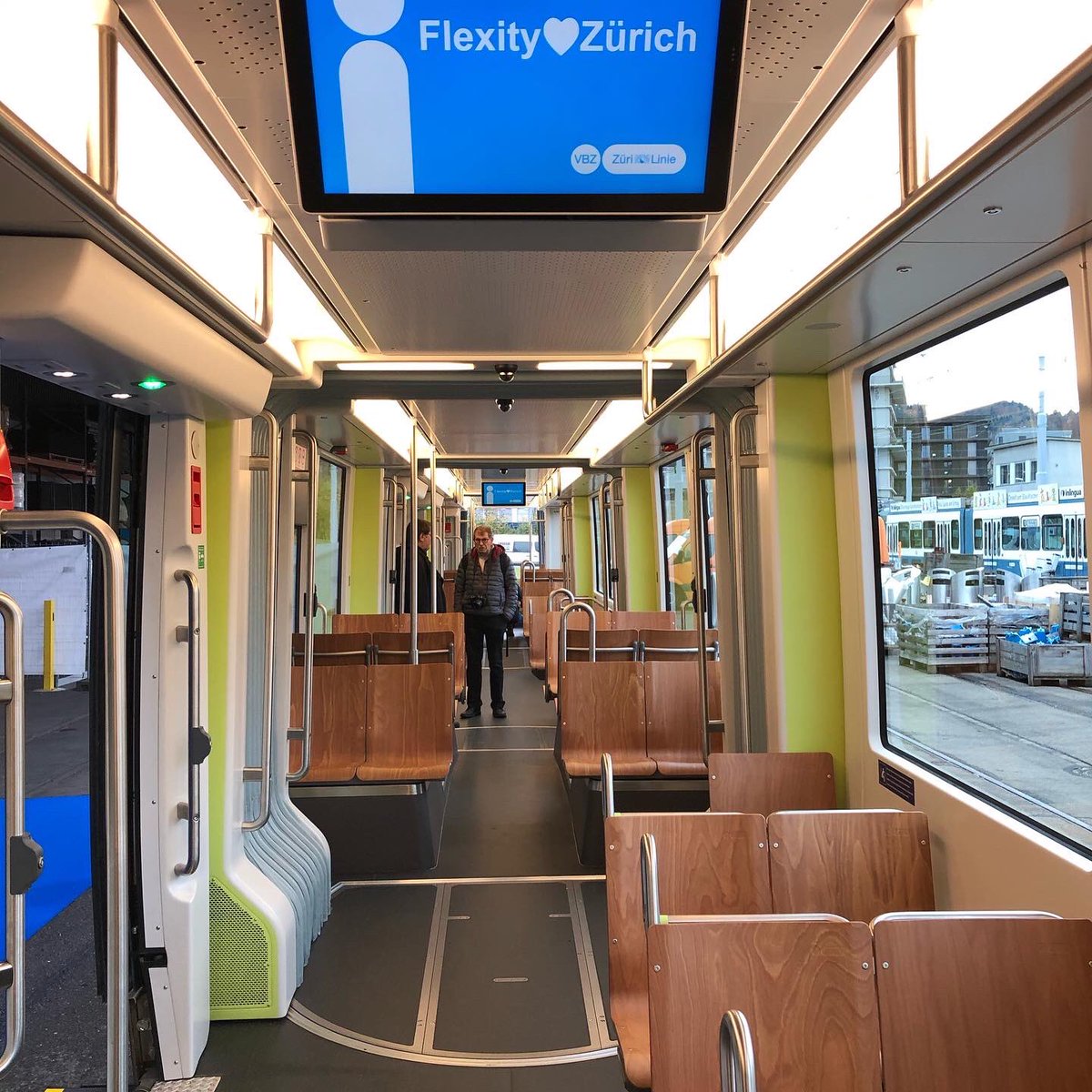 VBZ Züri-Linie tweet media