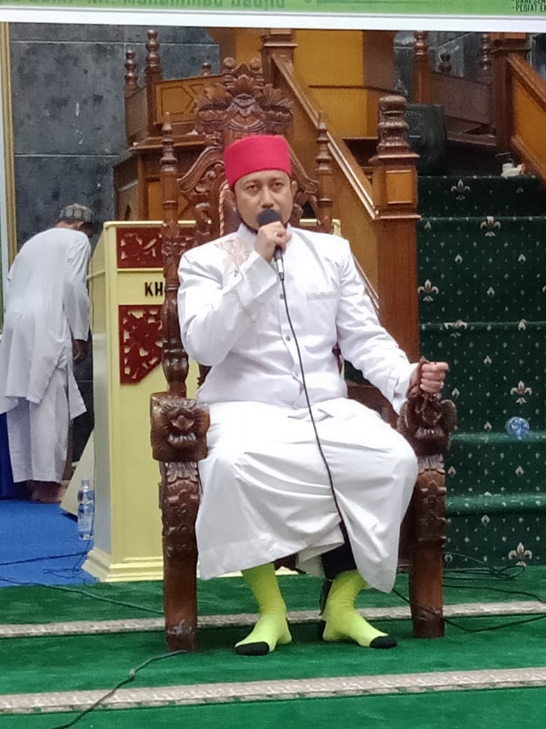 TopiMerah10 tweet picture