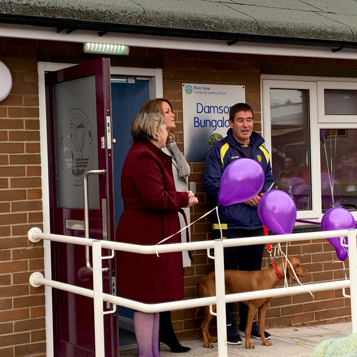 RobABCTeachers's tweet photo. Delighted to be invited to the Opening of @RiverView_PS’s new Damson Bungalow. 

More than happy to donate over two hundred new books to fill the bookshelves of the new Library. 

Excellent facility for Pupils, Staff and the Local Community. A huge effort from all involved! https://t.co/uEAnl2MzH0