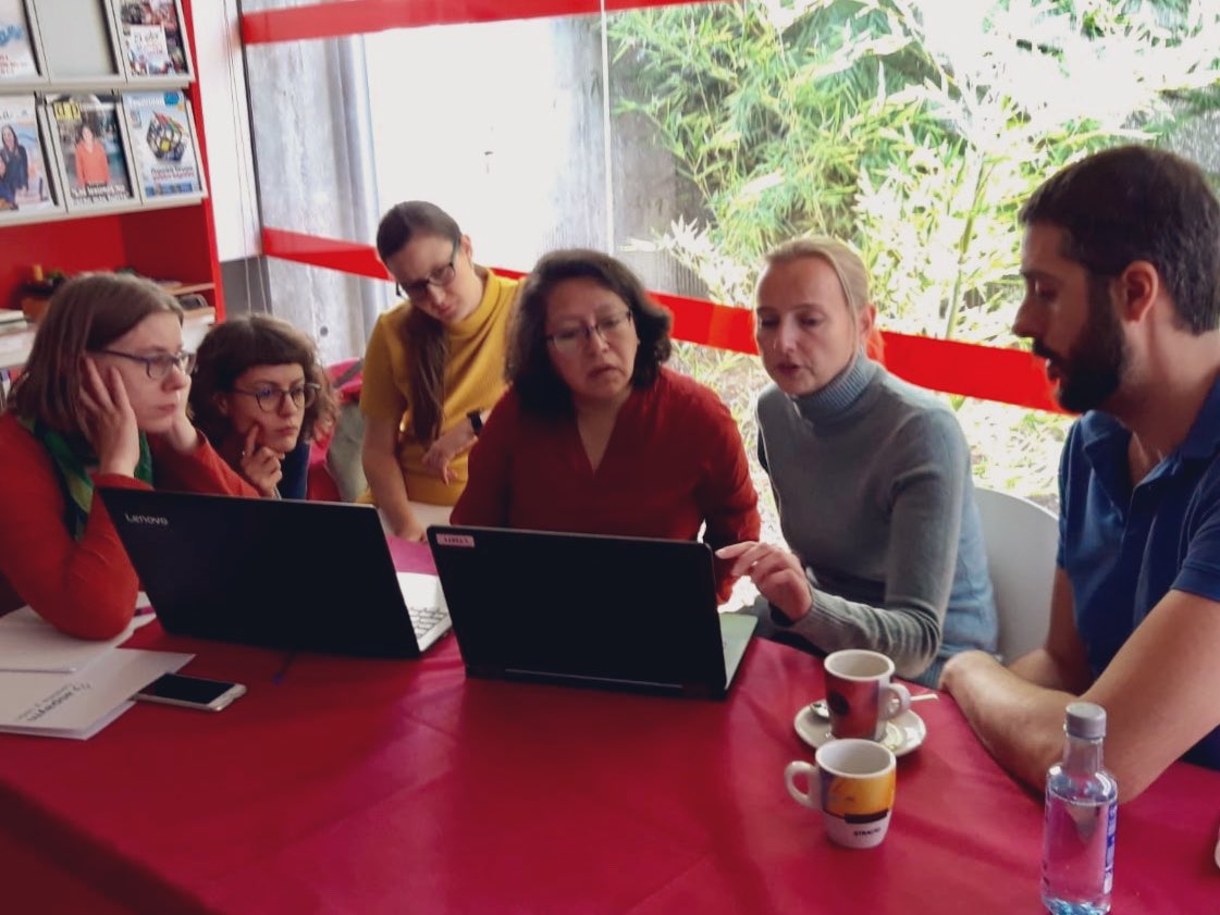 IngenWDCICT's tweet photo. Vandaag de 5de en laatste dag van de bijeenkomst voor iExpress in #Valladolid Ook vandaag nog veel te doen en te bespreken. #ErasmusPlus @iexpress11 @KonVisio @Aspaym_CyL #MDVI @MirenBtje @petrahakvoort @MirandaZwijgers https://t.co/1ET0Ap5H8O
