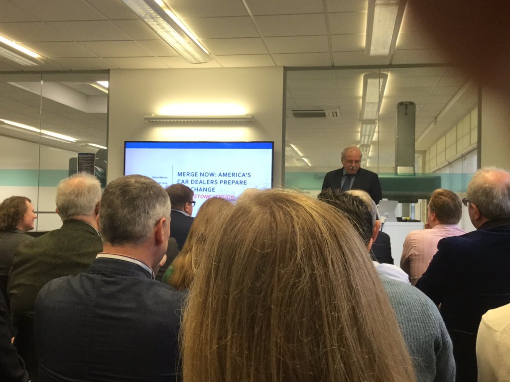 AndrewJ_46's tweet photo. Glenn Mercer now talking #CBiSEV https://t.co/ZPTeKygWfK