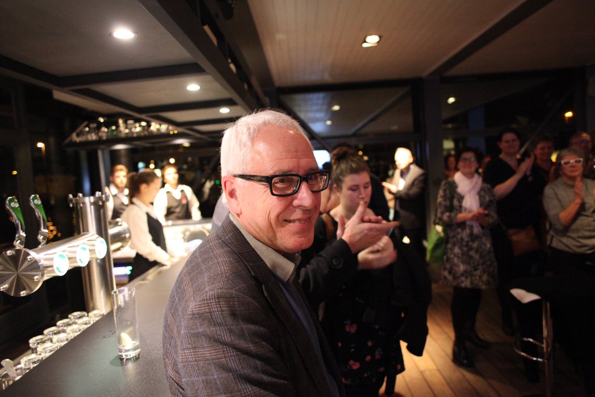 Gisteren vond de officiële uitreiking plaats van de <a href="/Passwerk/">Passwerk CVBA met SO</a> Lifetime Achievement Award 2019!  Dit jaar was <a href="/Peter_Autisme/">Peter Vermeulen</a> Peter Vermeulen de laureaat!  Hij en de laureaten van de voorbije jaren zijn onze helden en heldinnen van deze wereld!  Proficiat!