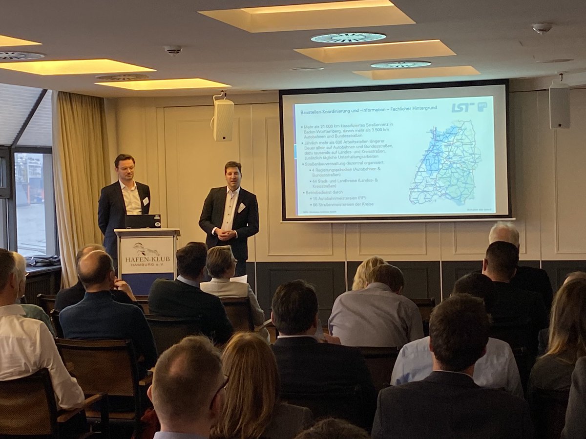 #Baustellenkoordination auf 21k km Straßen im Flächenland #Bawü: @systemagie und <a href="/elSchneider2000/">Lasse Schneider</a> präsentieren BIS2 auf der #softwareatwork WPS.de/bis2