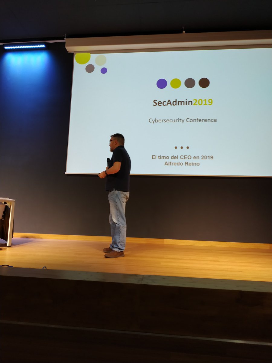 javguerrero's tweet image. Interesante charla de Alfredo Reino sobre la estafa del CEO #SecAdmin