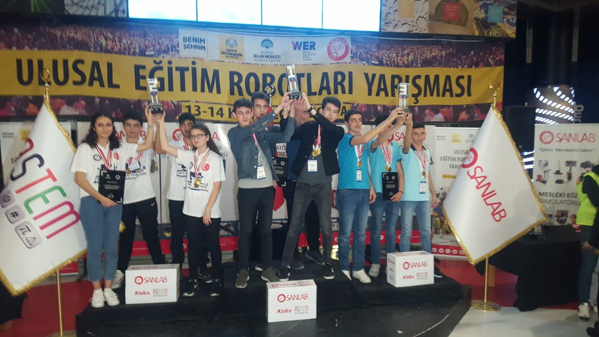 berkerbeki's tweet photo. 2019 Sanlab Abilix ULUSAL EĞİTİM ROBOTLARI YARIŞMASI TÜRKİYE BİRİNCİSİ
Gönen Ticaret Odası Mesleki ve Teknik Anadolu Lisesi
ROBOTOMTAL ekibi...
💪🌟👊🏆🏅🤖
#sanlab
#abilix
#abilixkrypton
#abilixrobot
#abilixkrypton7 @… https://t.co/TaCoxPZ6Lw https://t.co/qYMXChooJV