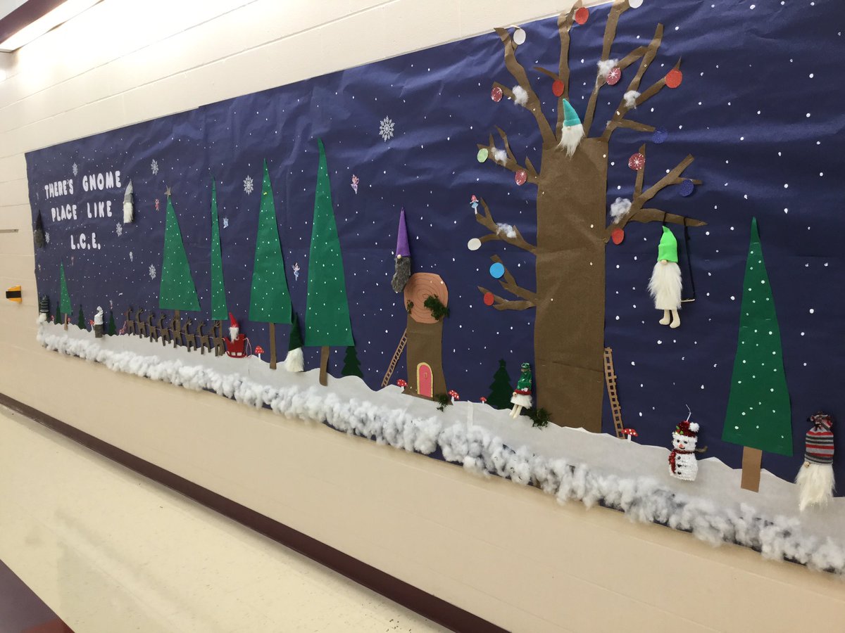 kathy_appleton's tweet image. There’s Gnome place like Locust Corner Elementary!