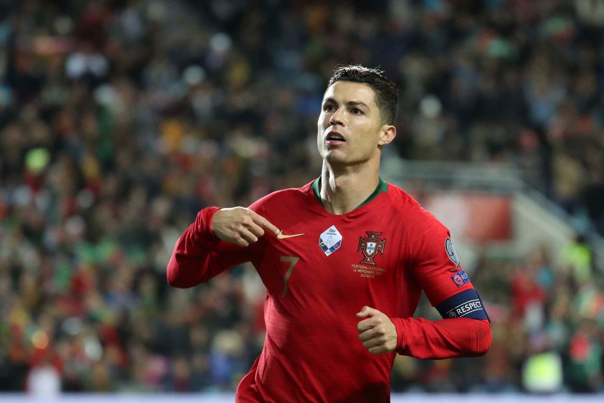 selecaoportugal's tweet photo. 6 golos e um passo mais próximos do Euro 2020! #TodosPortugal https://t.co/uy9WNjQID3