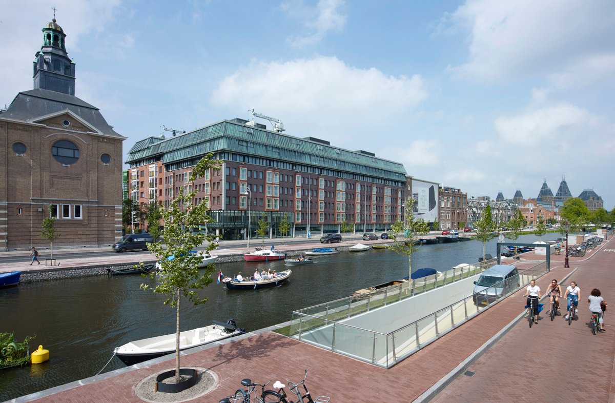 ZJArch's tweet photo. De Albert Cuypgarage in Amsterdam heeft de Betonprijs 2019 gewonnen in de categorie Civiele Bouwwerken! 🏆🏆🏆🏆 #ZJA @AmsterdamNL #MaxBogl @Betonvereniging https://t.co/iI4CTaOqQe