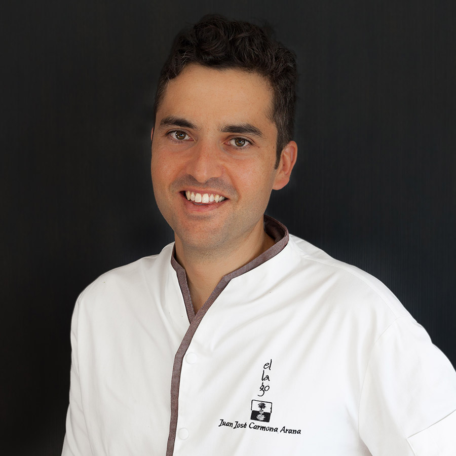 ForoMarAlboran's tweet photo. Las recetas del mar de los cocineros de Gastroarte

El chef Juan José Carmona nos deleita con una receta de pintarroja adobada con sopa de tomate y patata. 

Puedes ver la receta aquí: https://t.co/C8O5S3IjEd https://t.co/beLq1iIeRf