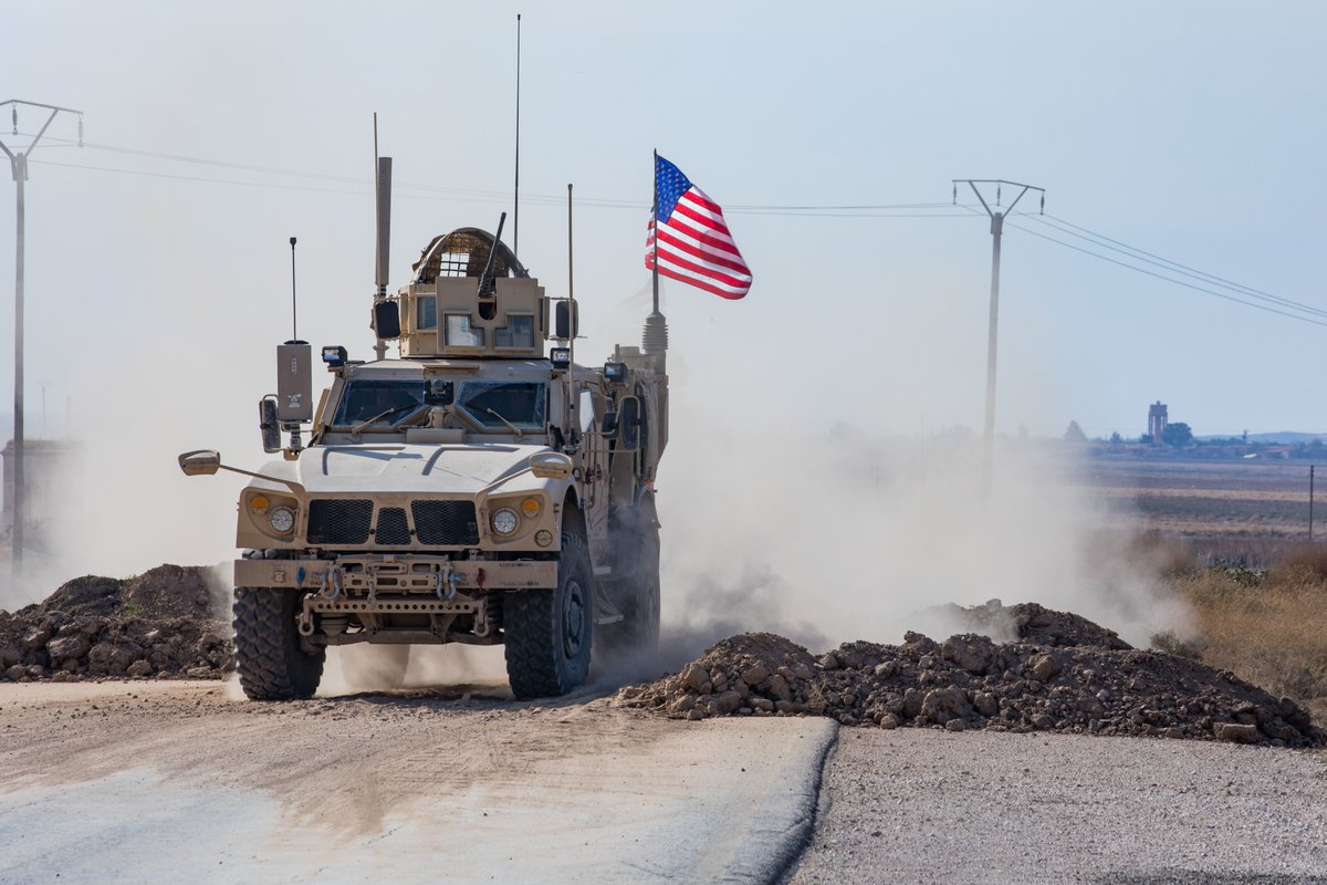 CJTFOIR's tweet photo. U.S. Soldiers in the @30thabct, North Carolina Army National Guard, provide M2A2 Bradley Fighting Vehicle capabilities in Syria, Nov. 13, 2019. The mechanized infantry troops will partner with #SDF to #DefeatDaesh remnants and protect critical infrastructures in eastern Syria. https://t.co/IOiLkDceNH