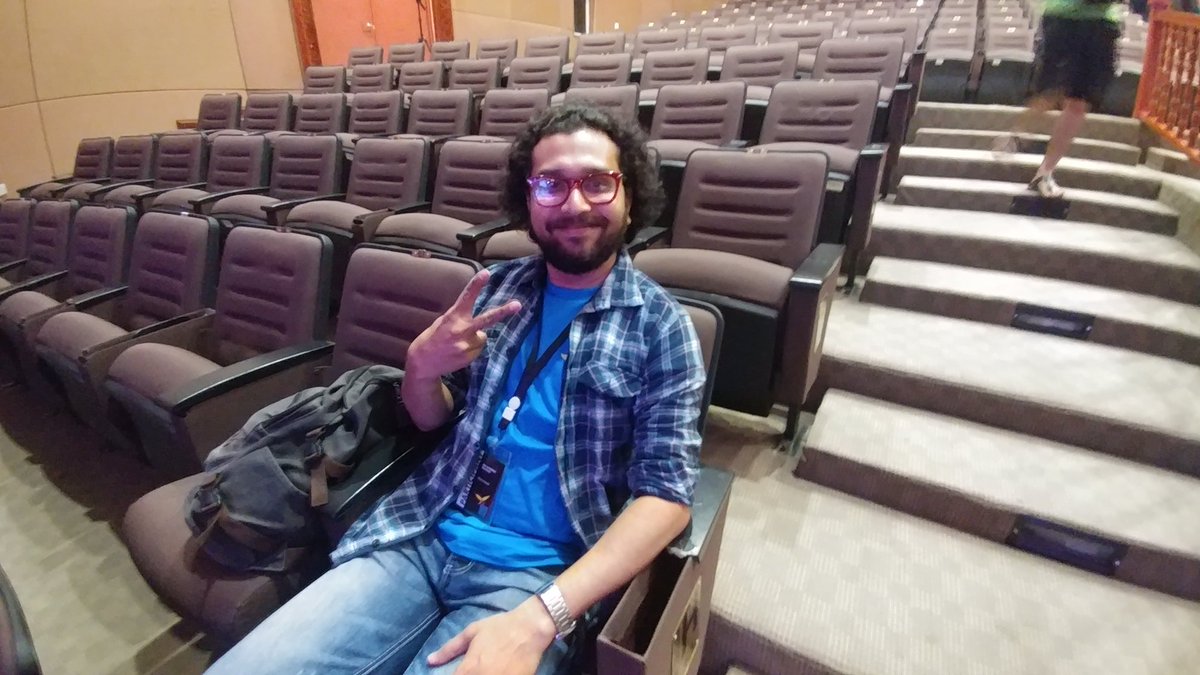 sksg2019's tweet photo. アジアンユースシアターフェスティバル。#aytf アジアの若者との交流も楽しい。アート、演劇という共通言語があるので話がはずみます。ローティーンでも、環境問題社会問題政治問題に対してめちゃ意見をもってる！ https://t.co/V0ZRhuIK20
