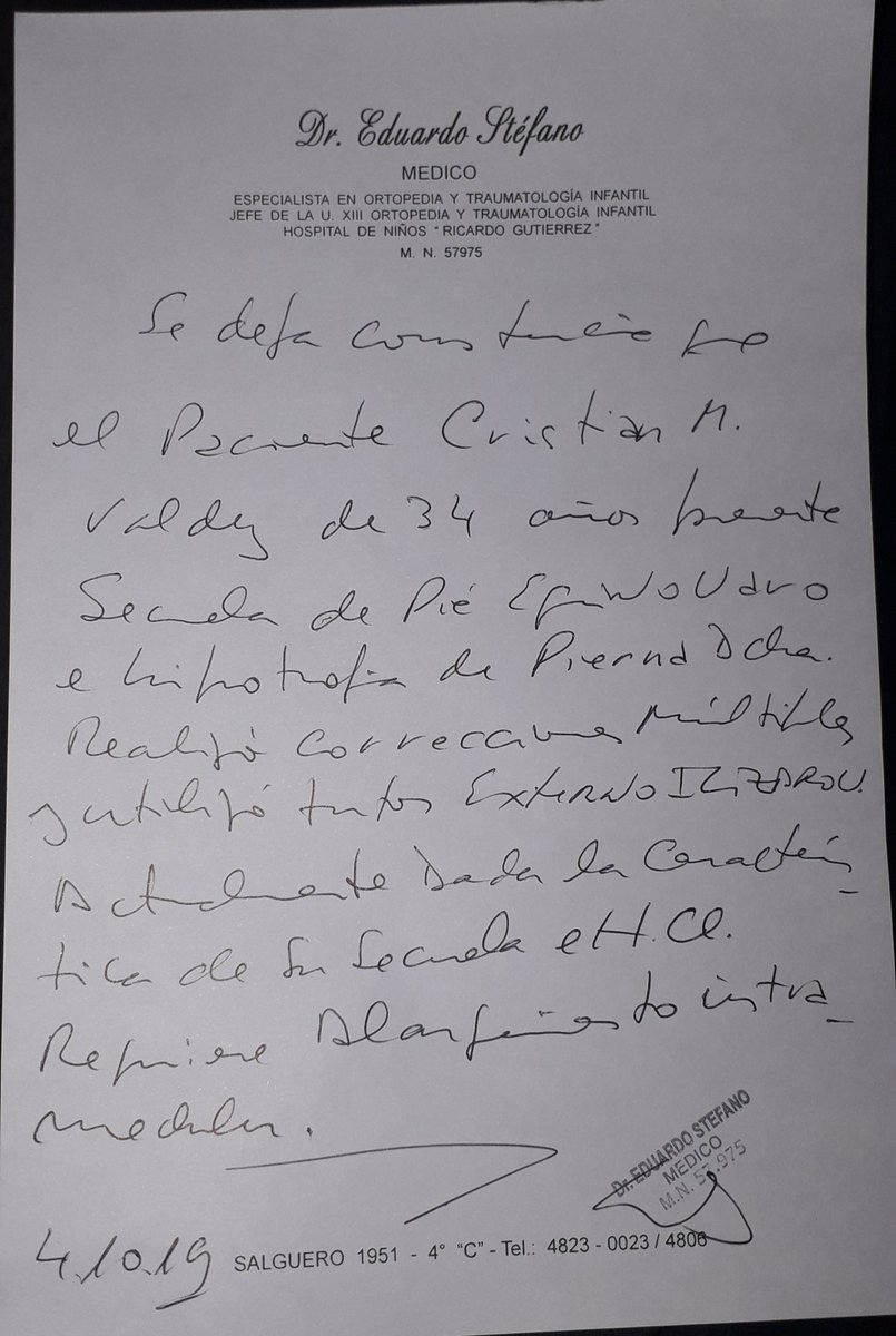 CristianMValdez's tweet photo. Acá está, clarito. Mi salud está en riesgo. 
Los pedidos a #OSDE del Dr. Eduardo Stéfano @eduardostefano_ que está tan preocupado como yo. 
Por ahora ando con muletas y esta cirugía es tan vital que me permitirá caminar otra vez. https://t.co/HFv4IPn6t4