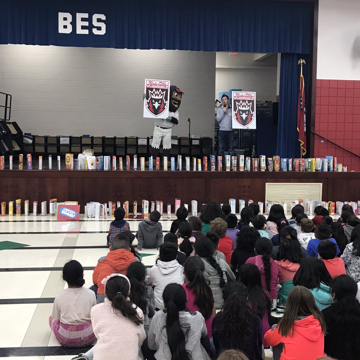 nwanaturals's tweet photo. Excited to introduce our new ‘Los Naturales’ identity for Copa with the GREAT students &amp; faculty at Bayyari Elementary School in Springdale. #LosNaturales #copadeladiversion https://t.co/uNZdYGifMB