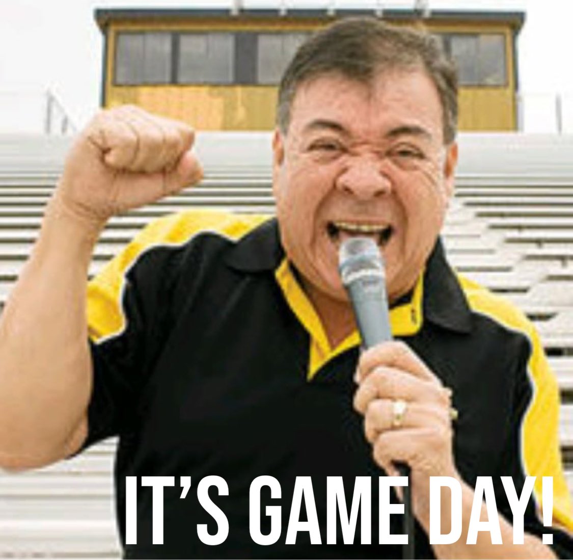 JACKET NATION IT’S GAME DAY!!! 
WHERE ARE ALL THE JACKET FANS?  

SEND US YOUR SHOUT-OUTS AND PREDICTIONS FOR TONIGHTS GAME 
E-E vs CALALLEN!

VIVA!  LA MAQUINA!