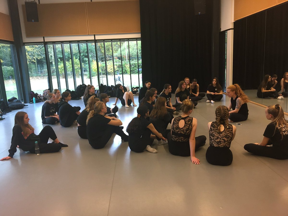 Fram Earl Dance tweet media