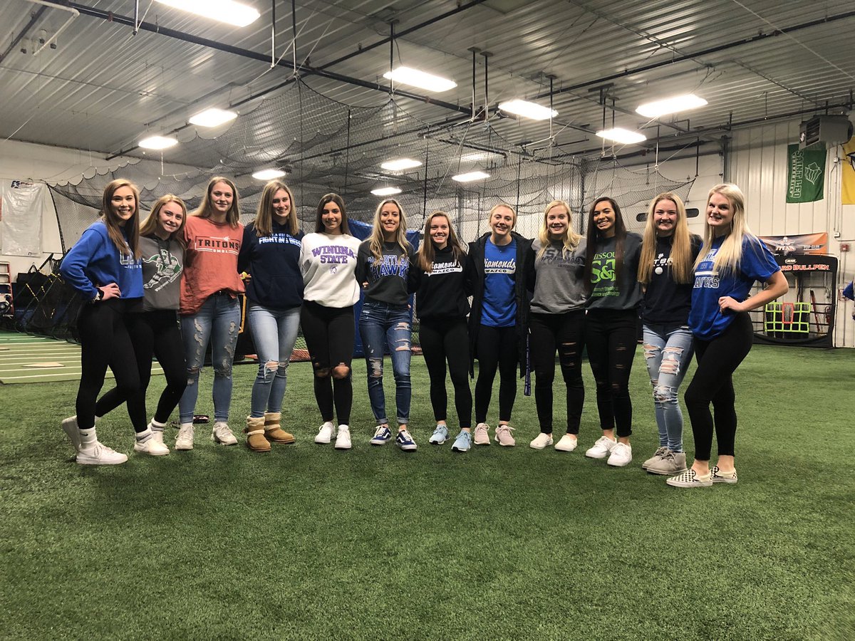 coach2morrow's tweet photo. Great Morning following a spectacular evening!!! Last night we celebrated 13 young women that will be continuing their academic and athletic careers in college.  Congratulations to ALL the 2020 class following their “DREAMS” and continuing to play this game of SOFTBALL 🥎! https://t.co/mvAYb09L0C