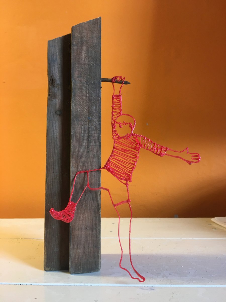 whereareusimon's tweet photo. Scribbling with a 3D pen https://t.co/QQNB37AwF0 https://t.co/hLkJgrsKfj