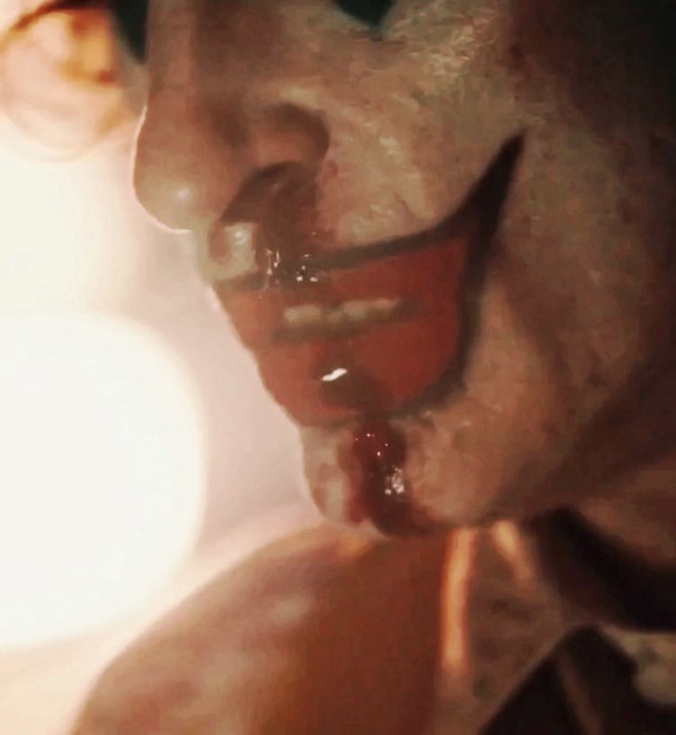 myvillaneve's tweet photo. this close-up though. much to think about...... https://t.co/xYW77CiBDE