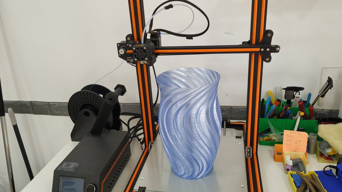 Formate3D's tweet photo. #3D #3Dprinted #3Dculture
A lo grande, Big Big.💪💪💪💪
Hasta 400mm de altura.
Más baratas que las últimas consolas😮😮😮😮😮😮😮😮😮 https://t.co/DABLWuFKYO