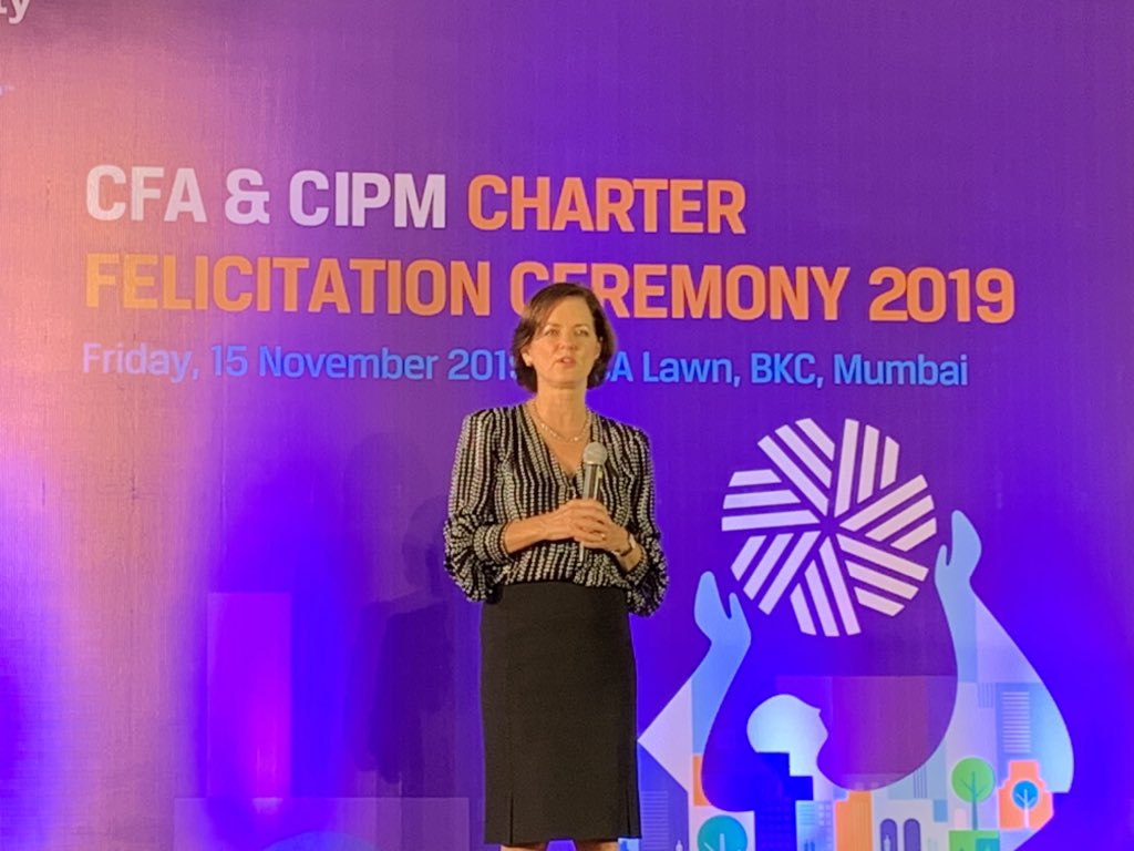 AratiPorwal's tweet photo. @CFASocietyIndia Charter Award Ceremony in Mumbai, President ans CEO of @CFAinstitute Margaret Franklin welcomes new charterholders to the unique and respected global  community of CFA Charterholders https://t.co/yvdj4sdkyg