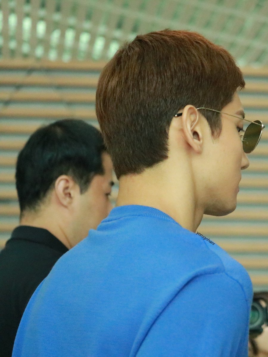 yorugohanr's tweet photo. 190906 인천출국 仁川出国
속눈썹 짱이뻐😍😍😍
#창민 #최강창민 #심창민 #동방신기 #TVXQ #changmin  #東方神起 #チャンミン https://t.co/aAxBQtyQoa