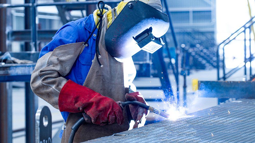 With so many advantages to a #tradecareer, it should be considered a more viable option in the professional world.
buff.ly/2TRB4i9