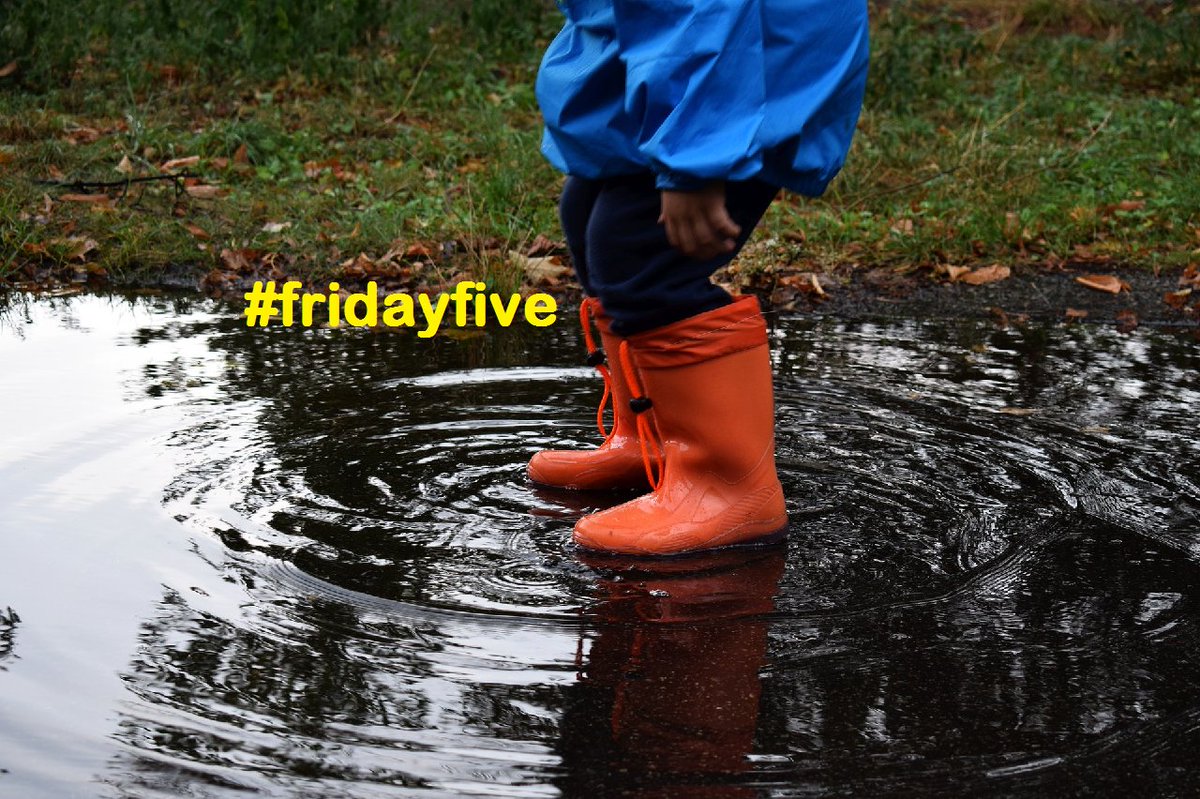 #fridayfive Have a great #weekend 💜😊
1. <a href="/NorthOxfordMINI/">North Oxford MINI</a>  - weekend sales event 🚗
2. #YarntonHomeandGarden - Xmas Grotto 🎅🤶
3. <a href="/doyleysfarm/">phil white</a>  - ordered your Xmas Turkey? 🦃
4.  <a href="/TheMillBanbury/">The Mill Arts Centre</a>  - booked Xmas entertainment? 🎭
5. <a href="/WestMidSafari/">West Midlands Safari Park</a>  - Santa Safari. 🎅🤶