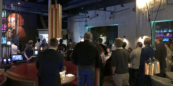 Portal_Systems's tweet image. Jeder gute Dialog beginnt mit - Zuhören. Genau! Ein großes Dankeschön an unsere beiden Dialog-Starter Joachim Friedrich und @DaveRemmel sowie die großartige Crew vom La Bohème 🙌 #Dialog2019 #ECM #Shareflex