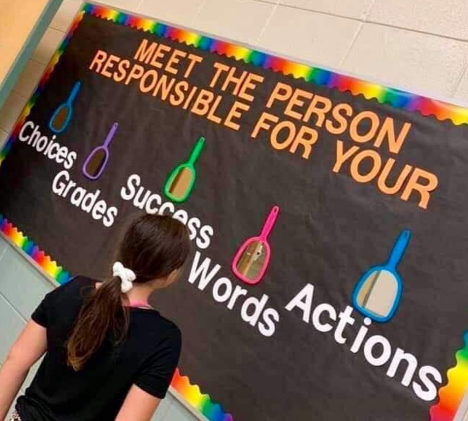 calledtocounsel's tweet photo. #thepersoninthemirror
#notjustforstudents
#appliestoall #selfreflection
#3cordscounseling https://t.co/VkWm6HaR8c