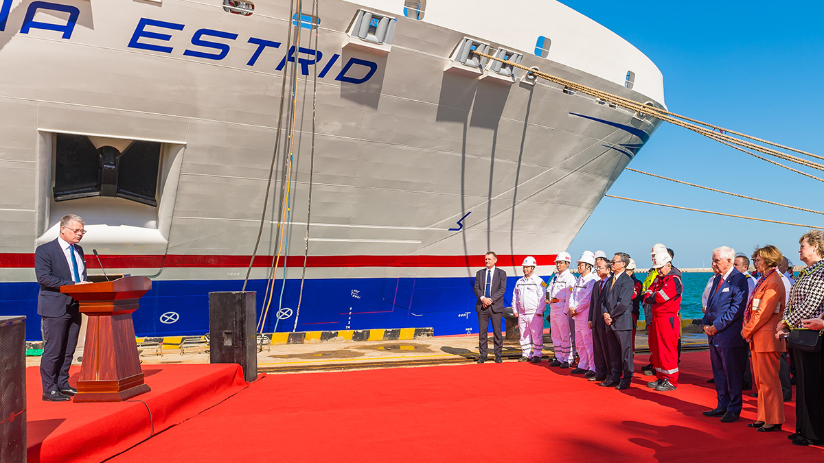 StenaLine's tweet photo. She's finally ours! 🎉 At today’s signing ceremony at the Shipyard in China we officially took ownership of our new vessel Stena Estrid. She is the first of 5 next generation ferries that are being constructed for us &amp; an exciting period for our Irish Sea operations lies upon us! https://t.co/hegvGSF5C9