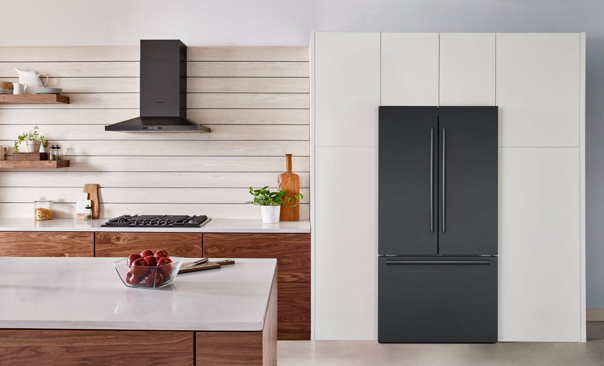 suburbiaU's tweet photo. #ad Get your kitchen organized! From @BoschHomeUS Counter-Depth Refrigerators from @bestbuy to wall mounted storage ideas, read these #kitchentips to stay on top of things in the busiest room in the house! #FollowTheFridge #FreshbyDesign https://t.co/1fbfvjNO1y https://t.co/K2VCRvAG3Z
