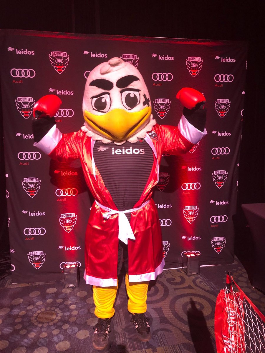 TalonDCU's tweet photo. Coming to a ring near you‼️ #FightNightDC https://t.co/pOQCLdHb4X