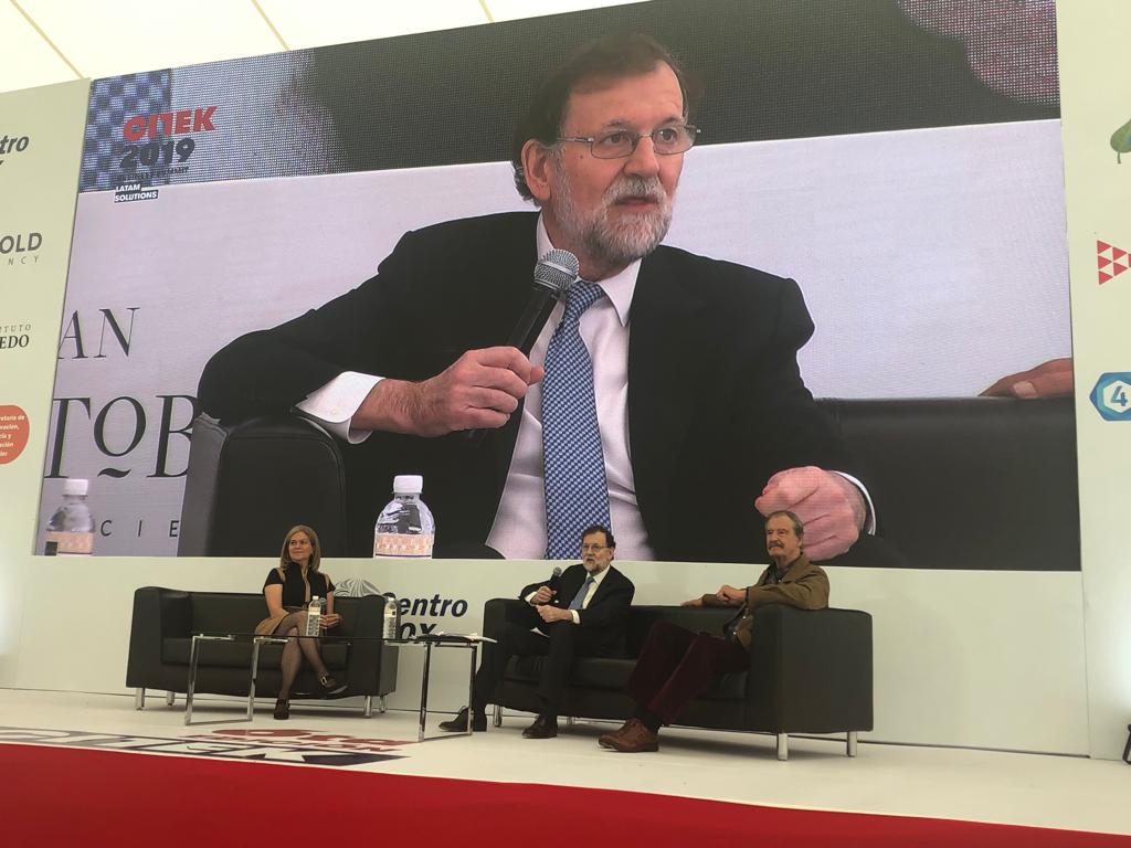 Gracias a <a href="/VicenteFoxQue/">Vicente Fox Quesada</a> por invitarme a participar en el <a href="/CITEKForum/">CITEK Forum</a> 2019. Admirable labor la que realiza desde el Centro Fox para impulsar el conocimiento y el liderazgo  entre las nuevas generaciones.