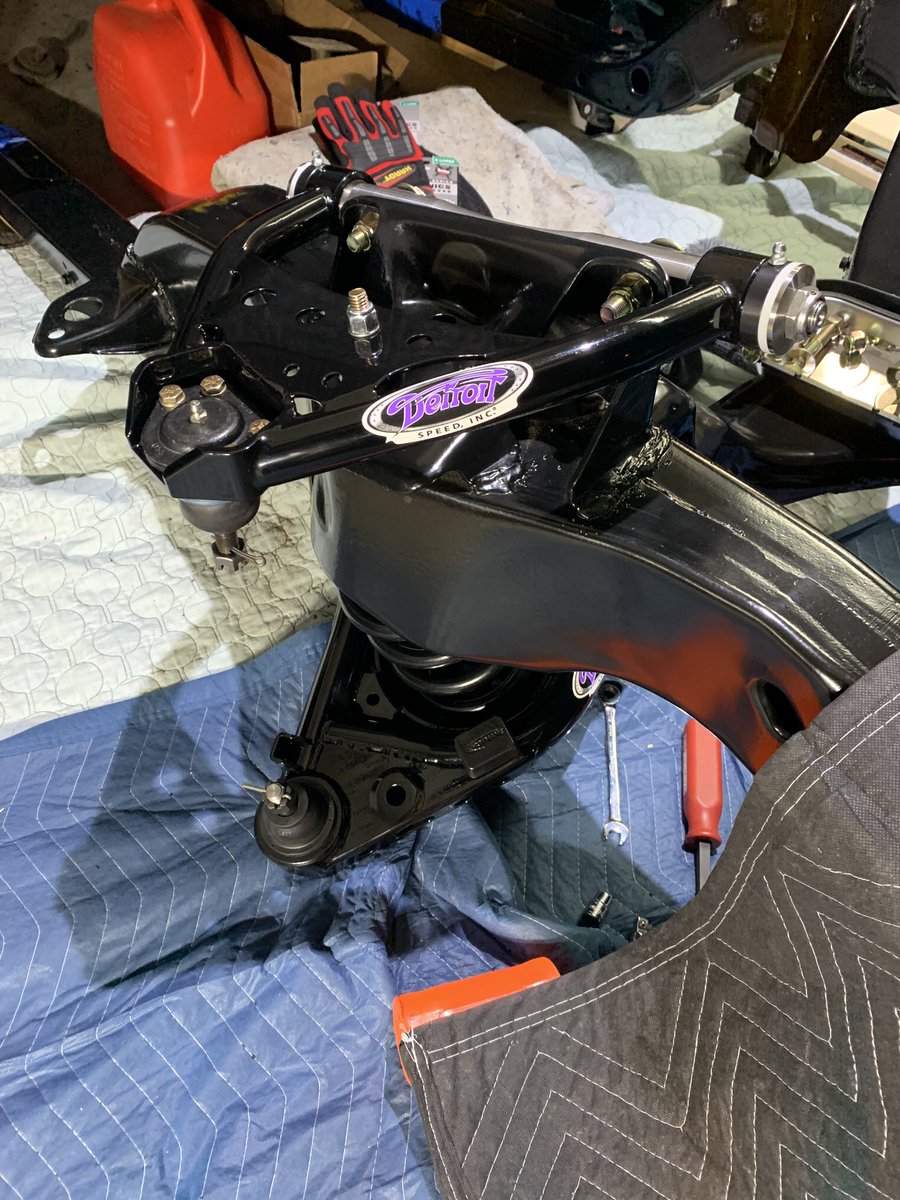sledgehammer70's tweet photo. Suspension for the #Lethalclassic coming together thanks to @DetroitSpeedInc frame prepped and powdered and these sexy Speed Kit 2 parts bolting right up with a adjustable coil over setup. https://t.co/7uN0GAl6di