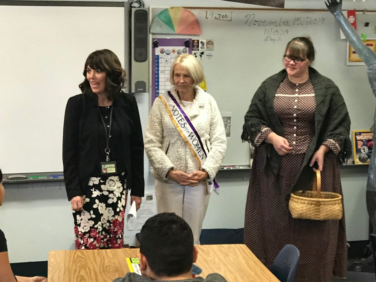 Oralhistorybuff's tweet photo. Dr. Gilmore, Superintendent of the D.C. Everest Schools introduces First Lady Mrs. Evers, who taught a lesson on Women's Sufferage to 4th grade students at Riverside Elementary School. #EverestPride https://t.co/qkWCsBO0xt