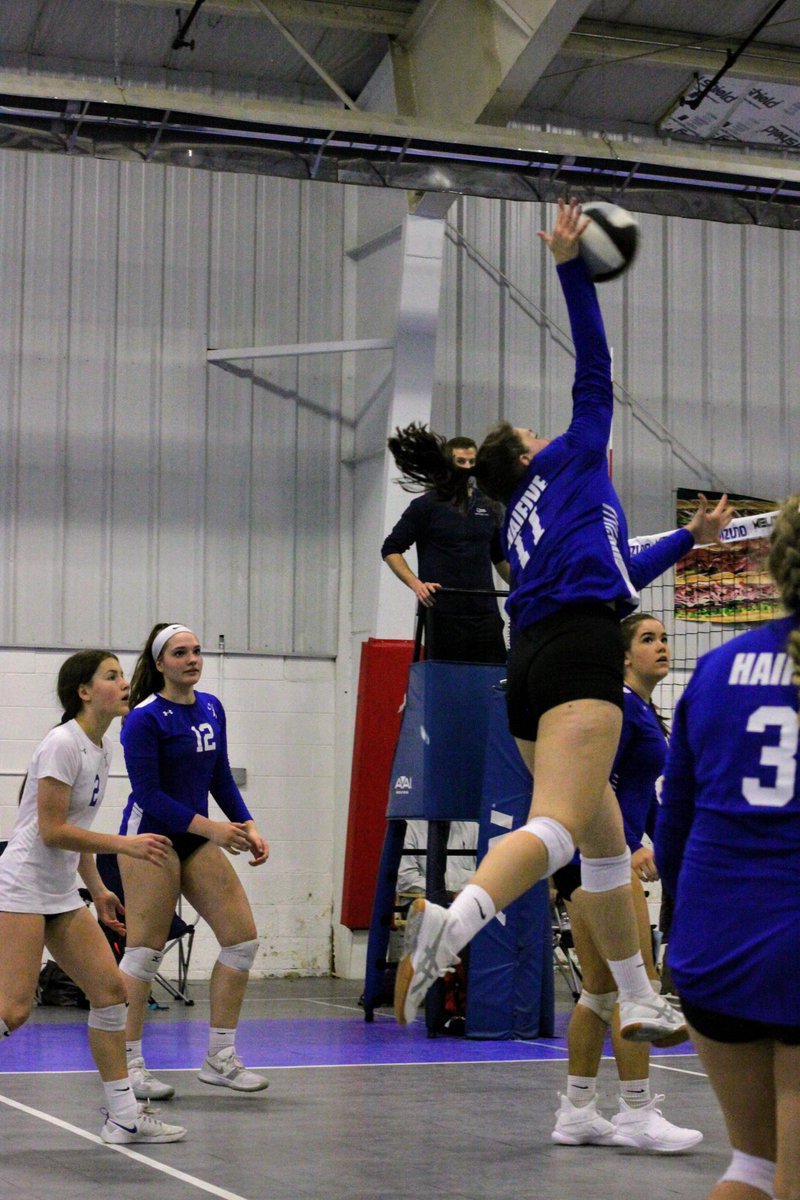 Congratulations to Clare Salata and the Ann Arbor skyline team for making it to the States quarterfinals.  Good luck ladies!