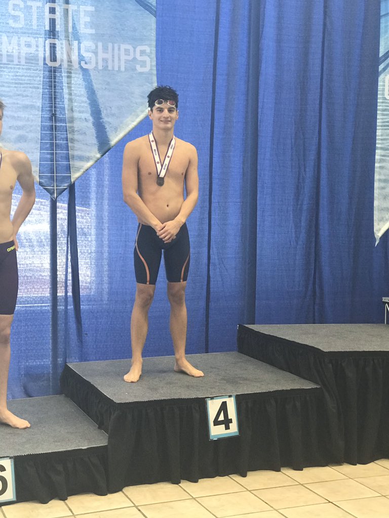 Joseph Tetlow places 4th in the 100 breaststroke! Great finale to his high school career 💪🏼