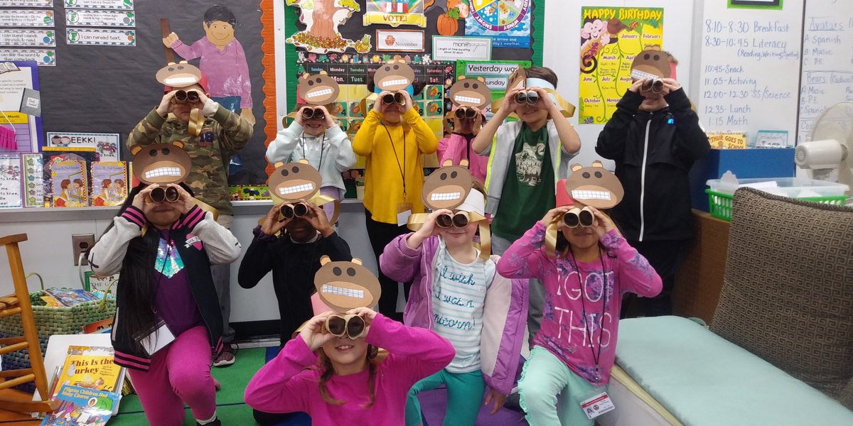 joni_rees's tweet photo. Our story about Scaredy Squirrel has us looking through binoculars! https://t.co/pUnoOrX3eh