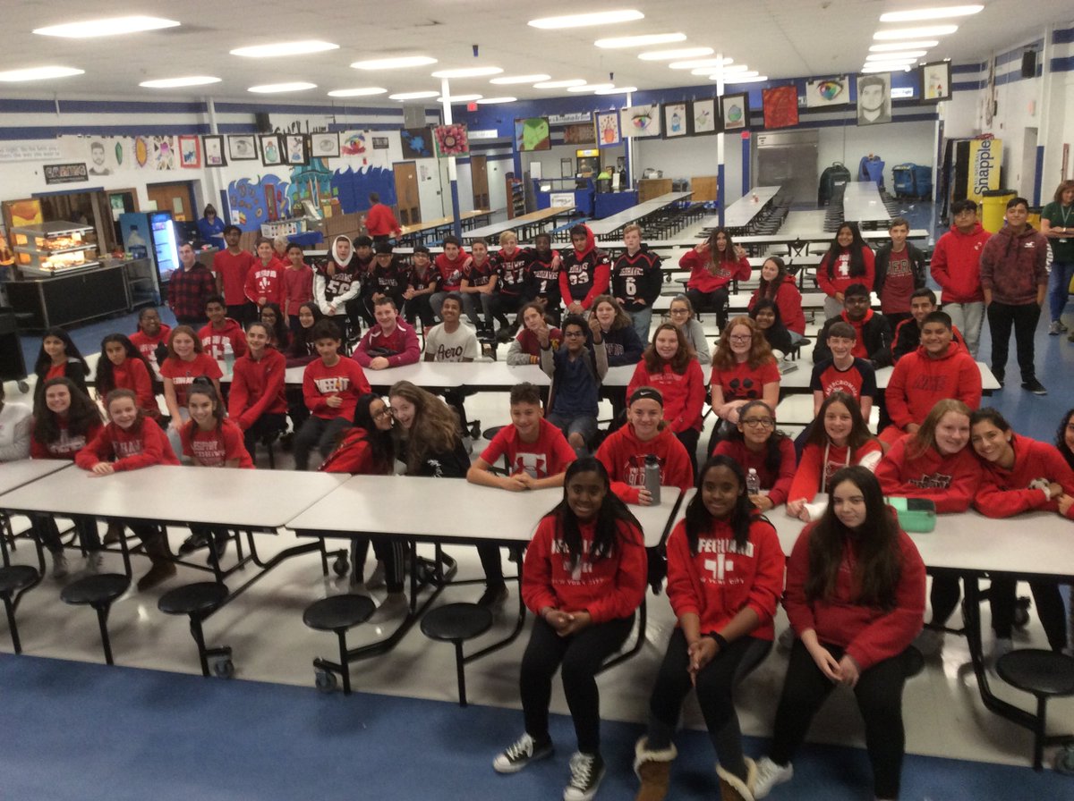 CMSMrGray's tweet photo. A colossal CMS shout out to our former Cougars, from our current Cougars! CMS students show support for the PHS Redhawk Football team as they approach their state playoff game tonight against Mountain Lakes.
Let's Go Redhawks! https://t.co/GrjmjdYdSm