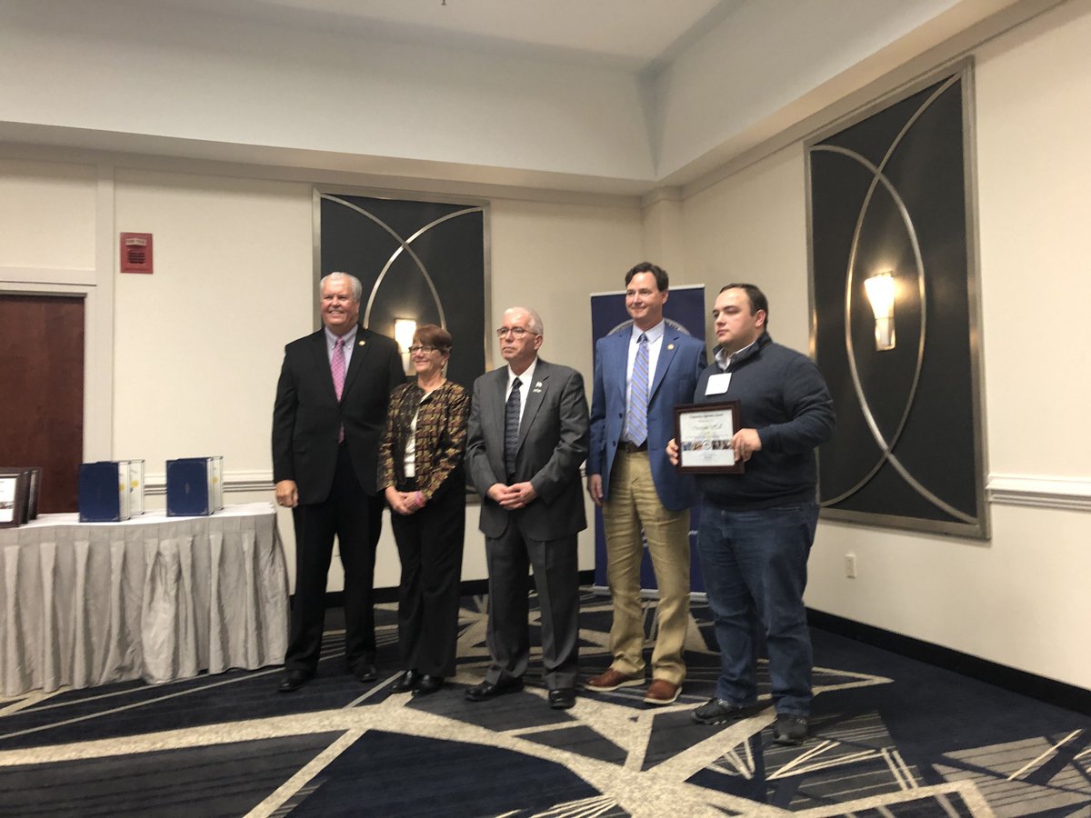UVAApprentice's tweet photo. TODAY! @UVAFM #Apprenticeship joined apprentice programs from across the state to celebrate 2019's Outstanding Apprentices -- One of which is our very own #HVAC graduate (#classof2019), Chris Hall! Go Chris!
#EarnLearnAdvance #CoolJobs #SkilledTrades https://t.co/45S8ysgGpV