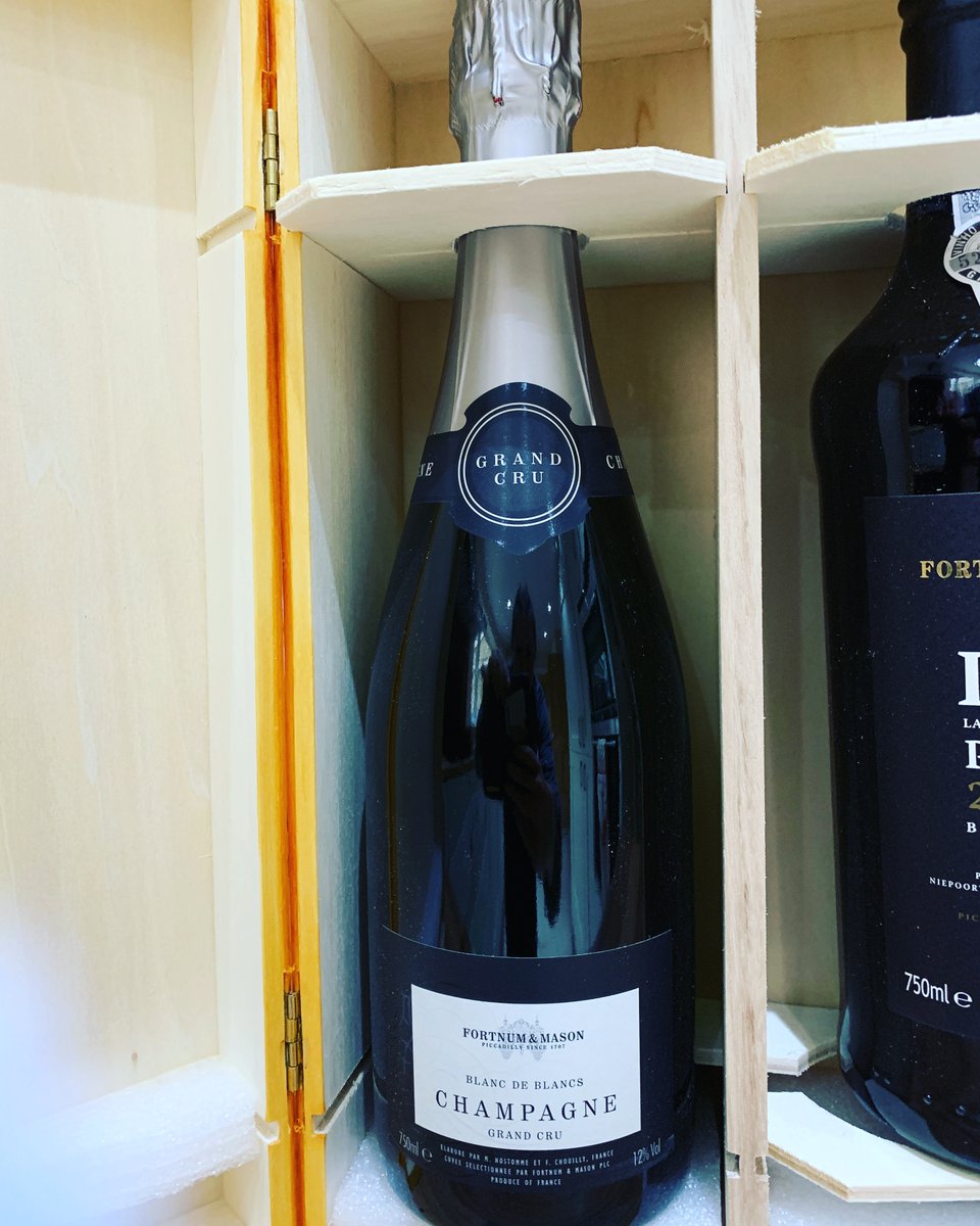 #feelgoodfriday
It's been a very busy week, but nice to end the week with another new client!🥂🍾
The question is, do I finally open this bottle of Fortnum &amp; Mason champagne or wait until I get another client? 🤔
contetnsolutionsltd.com