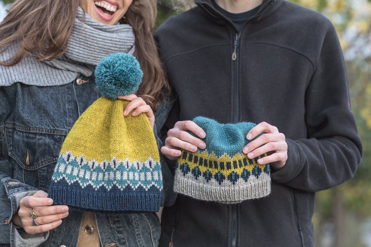 We love that this cozy hat comes in two styles, two heights (fitted &amp; slouchy) and three sizes. That’s 12 different hats right there, plus the fun that comes with the pompom! Find the Rooda Hat on Ravelry now (it’s just €3 until Sunday) ravelry.com/patterns/libra…