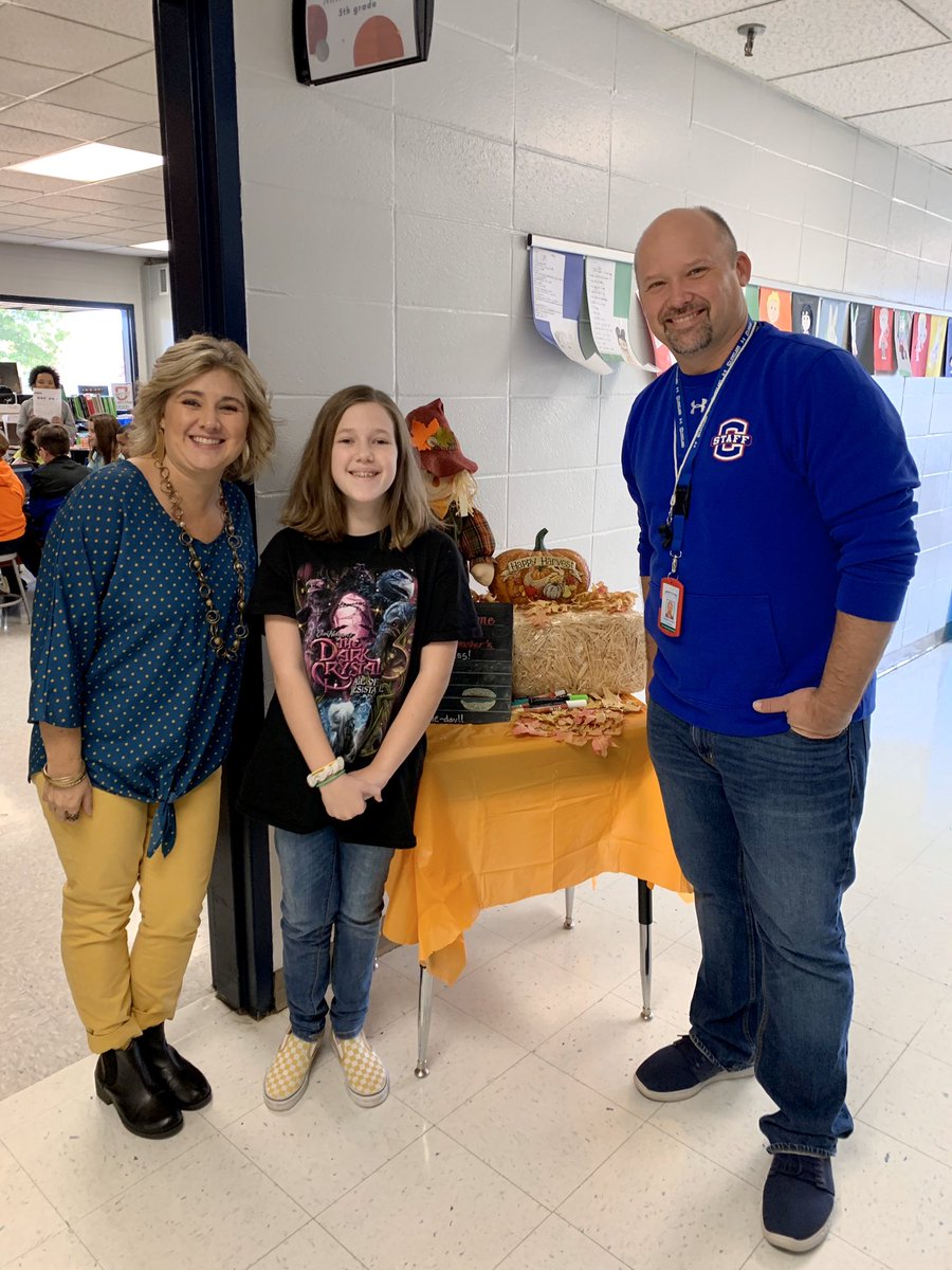 RossRockets's tweet image. “My teachers are so much fun! Mr. Dasher does at least two science experiments a week &amp;amp; we are getting ready to make a hydroponics system in our classroom! Mrs. Morris is always creating games that make learning fun!” #ThankfulPostAlert #BeRossome