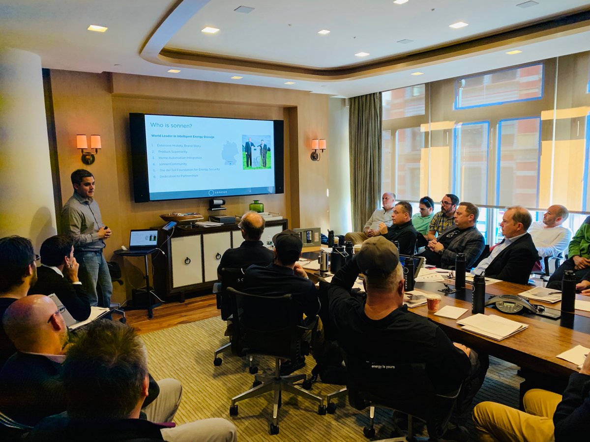 SonnenUSA's tweet photo. Ready to learn about #energyautomation w/ @SavantHome + Racepoint Energy? 🙋♀️ 🙋♂️ Integrators: We’ve got more trainings coming on our eco-conscious, tech-forward #ecolinx energy management solution! 🎉 Comment w/ your location!
#smarthome #homeautomation #energystorage https://t.co/bAk8GP6G9g