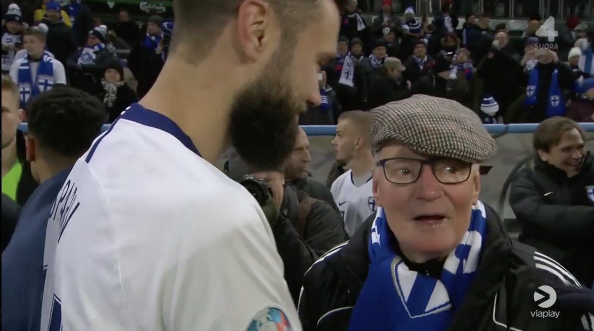VirtanenTatu's tweet photo. Tämä. Niin tämä. <3

Sukupolvien unelma. #Huuhkajat https://t.co/cl2Jpirlv4