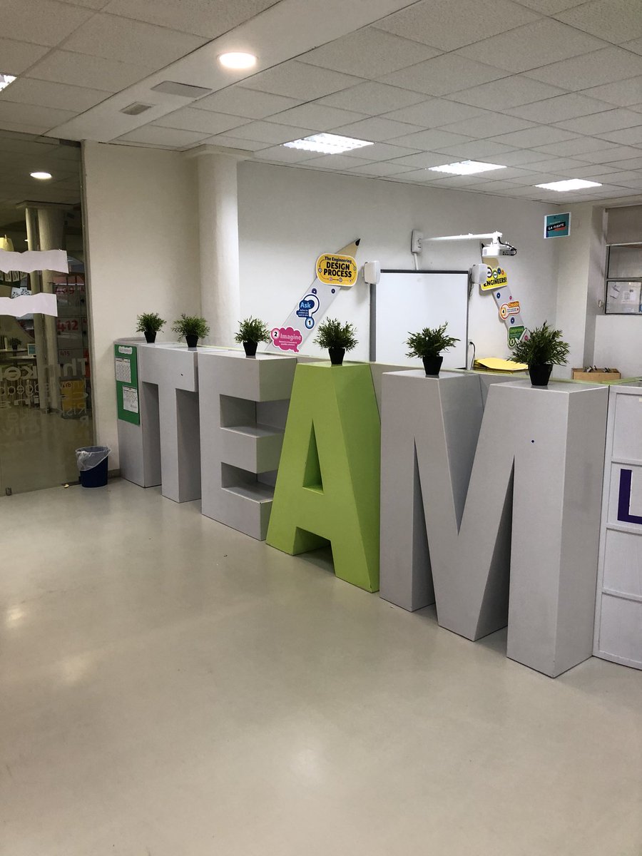 revillasjj's tweet photo. Gracias @SEKCiudalcampo por estos tres días de #BenchmarkingSEK con @CICAE_Educacion Han sido tres días de mucho aprendizaje para @ColegioSalliver https://t.co/ZzMilsl8p3