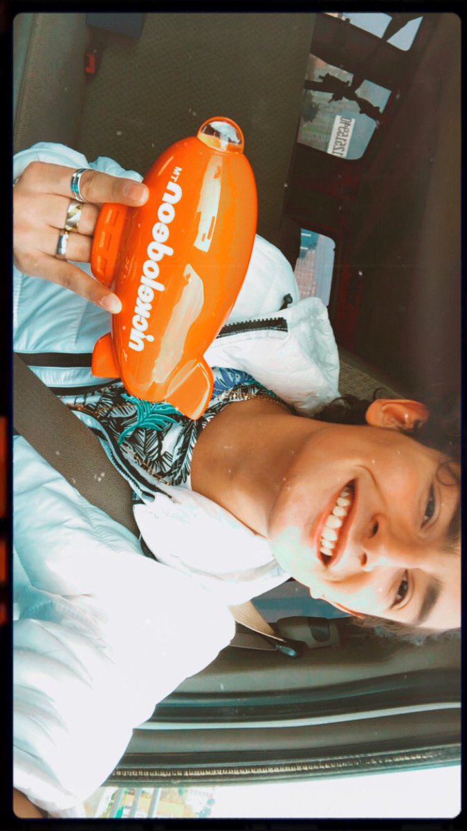 mailomarcos's tweet photo. Gracias a ustedes! :) @Nickelodeon https://t.co/xOr2T5XpvZ