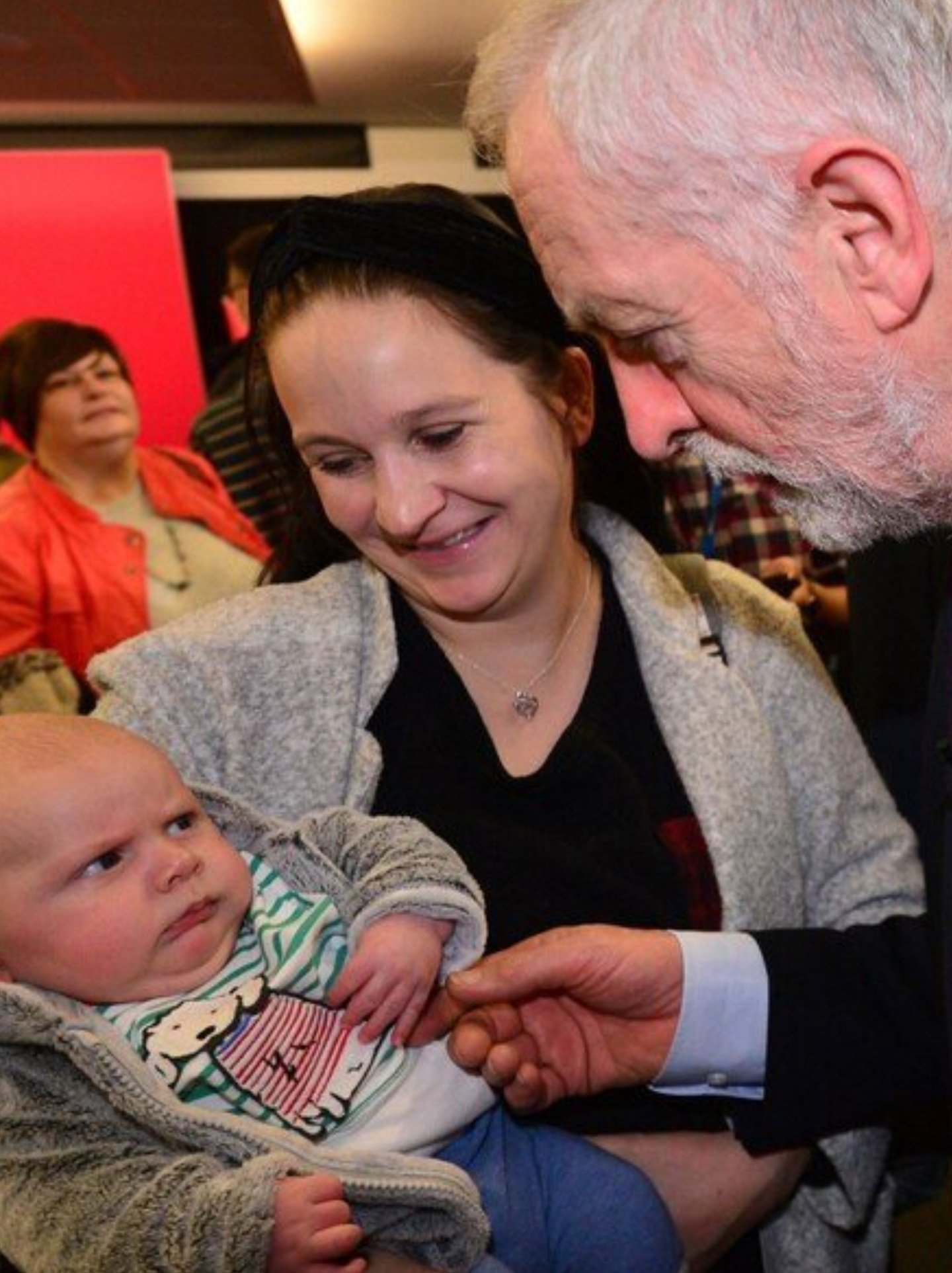 Evan babies Know Corbyn is Worse than a Messy diaper EJb7_lrXkAAZAOE?format=jpg&name=large