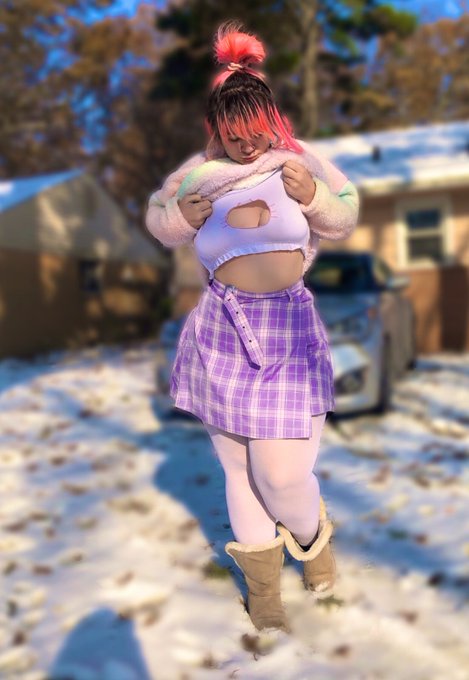 🎀 good afternoon! 🎀 (&acute;｡&bull; ᵕ &bull;｡`)♡  DM me to get my snap/dropbox🧸 https://t.co/aWz6drRhB9 https://t.co<a href="/tag/newprofilepic"class="tags"><span>#newprofilepic</span></a>