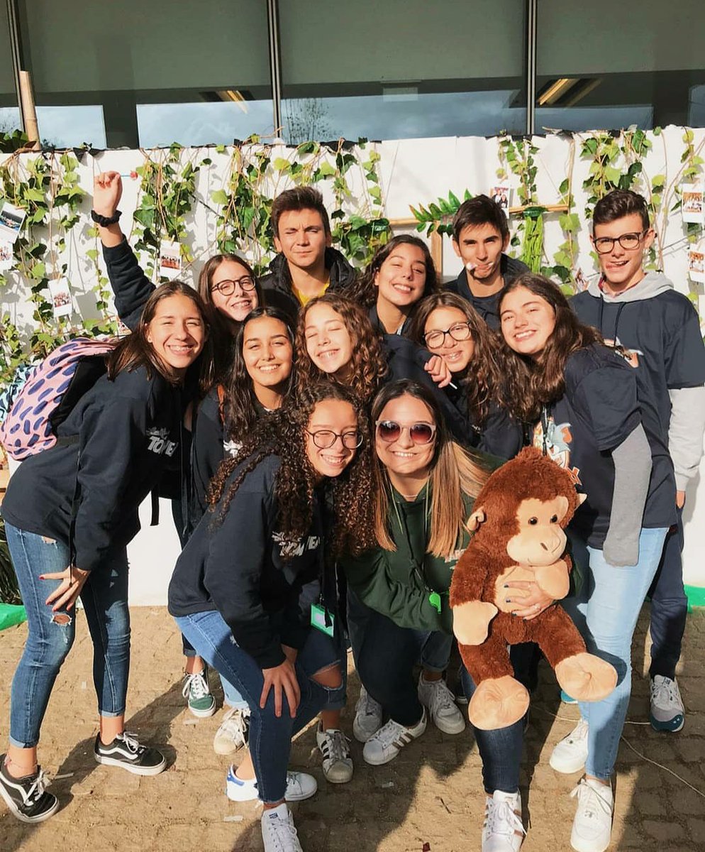 A cima de tudo UNIÃO
Vota T 💙💚
